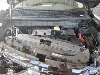 2025 Nissan Pathfinder SV with VIN 5N1DR3BA4SC228403, listed as a Copart auction lot 48722615 with 1,037 mi miles and Clean title. Bid and sale history available at DreamBid. Image 12.