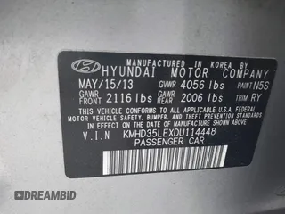 2013 Hyundai Elantra GT with VIN KMHD35LEXDU114448, listed as a IAAI auction lot 41944985 with 71,180 mi miles. Bid and sale history available at carsss.com. Image 9.