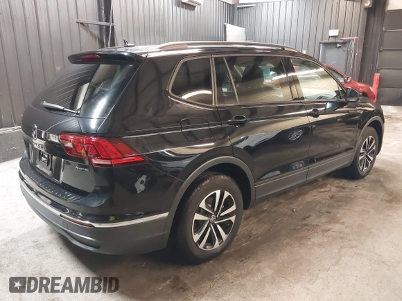 2024 Volkswagen Tiguan S with VIN 3VVFB7AX2RM134769, listed as a IAAI auction lot 42462792 with 1,733 mi miles and . Bid and sale history available at DreamBid. Image 4.
