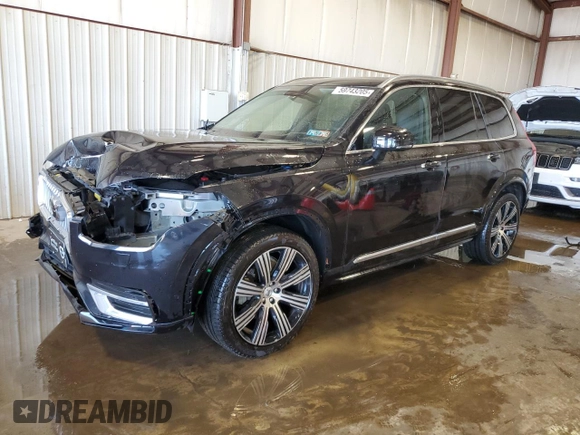 2021 Volvo XC90 Inscription with VIN YV4A221L3M1769642, listed as a Copart auction lot 59743205 with 41,765 mi miles and Salvage title. Bid and sale history available at DreamBid. Image 1.