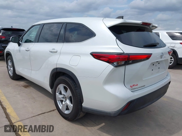 2022 Toyota Highlander LE with VIN 5TDZZRAH4NS090313, listed as a IAAI auction lot 42137543 with 81,954 mi miles and . Bid and sale history available at DreamBid. Image 3.