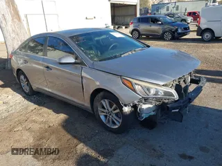2017 Hyundai Sonata SE with VIN 5NPE24AF9HH560933, listed as a IAAI auction lot 41761124 with 169,647 mi miles and . Bid and sale history available at DreamBid. Image 1.