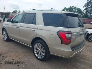 2018 Ford Expedition Platinum with VIN 1FMJU1MT6JEA33748, listed as a IAAI auction lot 42144346 with 188,585 mi miles. Bid and sale history available at carsss.com. Image 3.