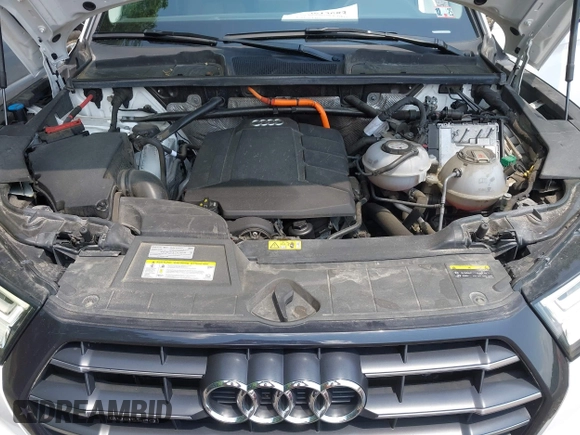 2020 Audi Q5 Premium Plus with VIN WA1E2AFY8L2049128, listed as a IAAI auction lot 42376021 with 65,498 mi miles and . Bid and sale history available at DreamBid. Image 10.