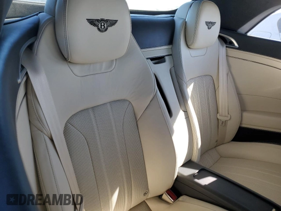 2020 Bentley Continental GT GT V8 z VIN SCBDG4ZG8LC075409, wystawiony jako Copart lot #89025975 z przebiegiem 16 017 mil mil oraz Szkoda całkowita • Salvage title. Historia ofert i sprzedaży dostępna na DreamBid. Obrazek 10.