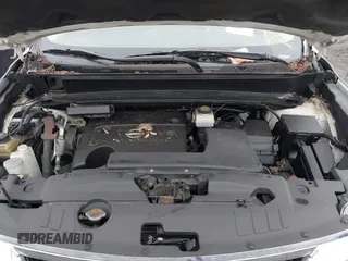 2016 Nissan Pathfinder Platinum with VIN 5N1AR2MM0GC618975, listed as a IAAI auction lot 41961002 with Not Provided miles. Bid and sale history available at carsss.com. Image 10.