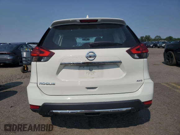 2017 Nissan Rogue S с VIN KNMAT2MV5HP562508, выставлен на аукционе Copart как лот 59532535 с пробегом 121 863 миль миль и Списание • Salvage title. История ставок и продаж доступна на DreamBid. Изображение 6.
