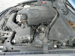 2013 BMW 3 Series 335i xDrive с VIN WBA3B9C58DJ437096, выставлен на аукционе IAAI как лот 42145495 с пробегом 110 612 миль миль и . История ставок и продаж доступна на DreamBid. Изображение 20.