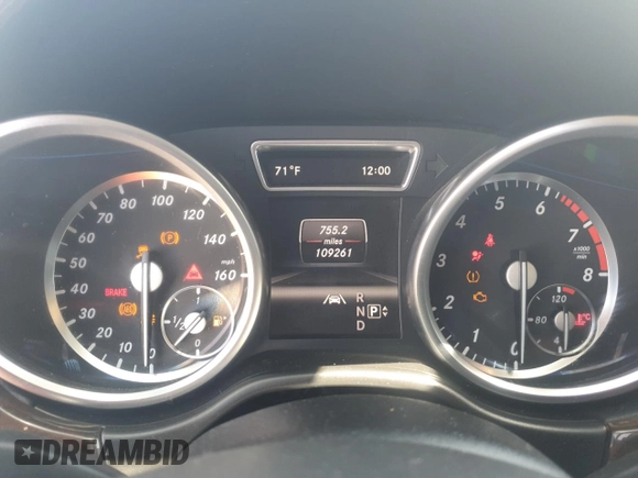 2013 Mercedes-Benz M ML 350 with VIN 4JGDA5HB9DA153747, listed as a Copart auction lot 54004615 with 109,261 mi miles and Clean Title. Bid and sale history available at carsss.com. Image 9.