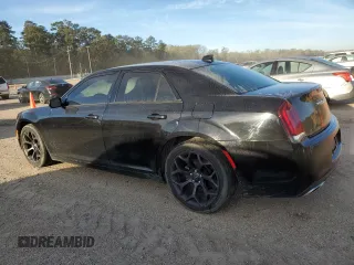 2019 Chrysler 300 S with VIN 2C3CCABG9KH628632, listed as a Copart auction lot 48990535 with 147,568 mi miles and Salvage Title. Bid and sale history available at DreamBid. Image 2.