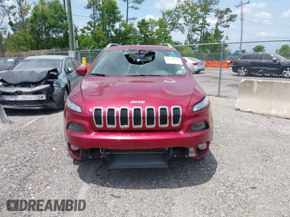 2017 Jeep Cherokee Limited with VIN 1C4PJLDSXHW653517, listed as a IAAI auction lot 42188367 with 152,441 mi miles. Bid and sale history available at carsss.com. Image 12.