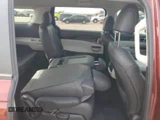 2022 Kia Carnival LXS with VIN KNDNB4H39N6109664, listed as a Copart auction lot 84551334 with 38,454 mi miles and Salvage Title. Bid and sale history available at carsss.com. Image 11.