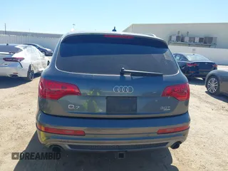 2014 Audi Q7 3.0T S line Prestige with VIN WA1DGAFE7ED011657, listed as a IAAI auction lot 41775200 with 149,395 mi miles. Bid and sale history available at carsss.com. Image 16.