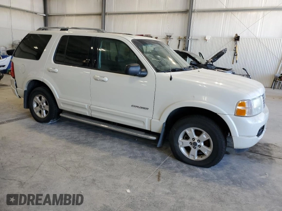2004 Ford Explorer Limited с VIN 1FMDU75W84ZA63498, выставлен на аукционе Copart как лот 56377655 с пробегом 156 305 миль миль и Списание • Salvage title. История ставок и продаж доступна на DreamBid. Изображение 4.