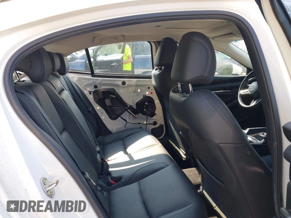 2022 Mazda 3 Carbon Edition with VIN 3MZBPACL0NM318573, listed as a IAAI auction lot 42403393 with 8,762 mi miles and . Bid and sale history available at DreamBid. Image 8.