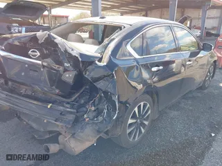 2018 Nissan Altima 2.5 SL with VIN 1N4AL3AP3JC156774, listed as a IAAI auction lot 41316010 with 164,647 mi miles. Bid and sale history available at carsss.com. Image 4.