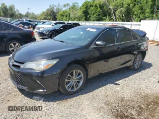 2015 Toyota Camry XLE with VIN 4T1BF1FK3FU001484, listed as a Copart auction lot 52872615 with 173,893 mi miles and Salvage Title. Bid and sale history available at carsss.com. Image 1.