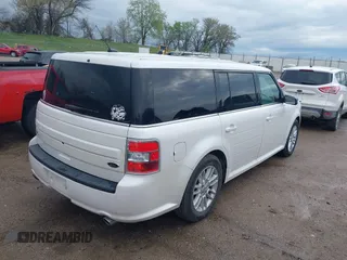 2014 Ford Flex SEL z VIN 2FMGK5C80EBD27605, wystawiony jako IAAI lot #42170336 z przebiegiem 110 339 mil mil oraz . Historia ofert i sprzedaży dostępna na DreamBid. Obrazek 4.