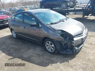 2009 Toyota Prius with VIN JTDKB20U693489002, listed as a IAAI auction lot 41881663 with 220,289 mi miles. Bid and sale history available at carsss.com. Image 1.