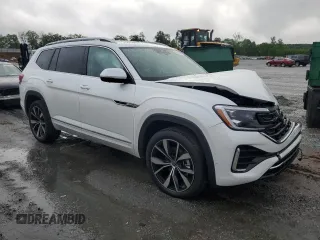 2025 Volkswagen Atlas SE with VIN 1V2FR2CA5SC545885, listed as a Copart auction lot 56670505 with 1,772 mi miles and Salvage title. Bid and sale history available at DreamBid. Image 4.