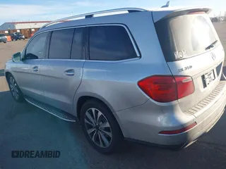 2015 Mercedes-Benz GL-Class GL 350 BlueTEC with VIN 4JGDF2EE4FA449373, listed as a IAAI auction lot 41164029 with 193,092 mi miles. Bid and sale history available at carsss.com. Image 3.