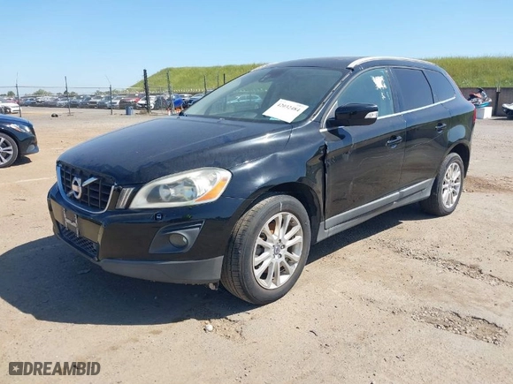 2010 Volvo XC60 3.0T with VIN YV4992DZ8A2022087, listed as a IAAI auction lot 42032484 with 162,246 mi miles. Bid and sale history available at carsss.com. Image 2.