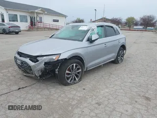 2022 Audi Q5 S line Premium Plus with VIN WA1EAAFY5N2058178, listed as a IAAI auction lot 40869433 with 21,931 mi miles. Bid and sale history available at carsss.com. Image 2.