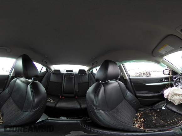 2016 Nissan Maxima SR z VIN 1N4AA6AP9GC386237, wystawiony jako IAAI lot #42166280 z przebiegiem 130 091 mil mil oraz . Historia ofert i sprzedaży dostępna na DreamBid. Obrazek 19.