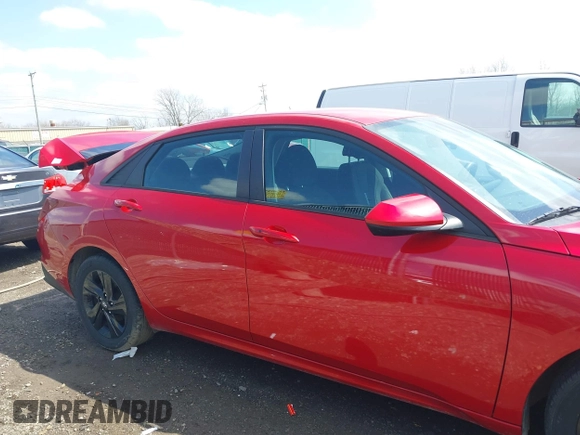 2021 Hyundai Elantra SEL z VIN 5NPLM4AG1MH022716, wystawiony jako IAAI lot #41930285 z przebiegiem 53 294 mil mil oraz . Historia ofert i sprzedaży dostępna na DreamBid. Obrazek 13.