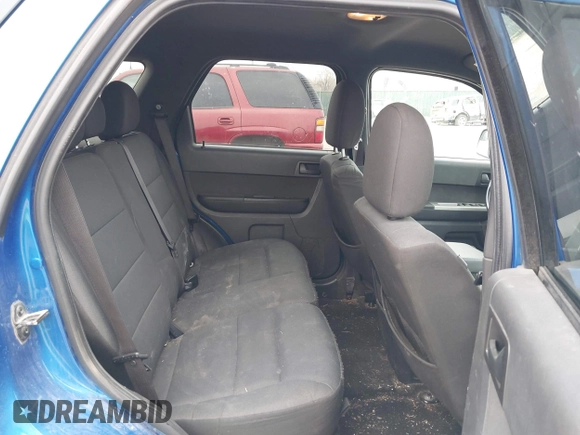 2012 Ford Escape XLT z VIN 1FMCU0D74CKC79434, wystawiony jako IAAI lot #41744459 z przebiegiem 119 957 mil mil oraz . Historia ofert i sprzedaży dostępna na DreamBid. Obrazek 8.