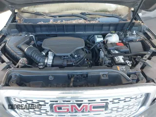2018 GMC Acadia Denali with VIN 1GKKNXLS9JZ221811, listed as a IAAI auction lot 42096261 with 80,535 mi miles and . Bid and sale history available at DreamBid. Image 10.