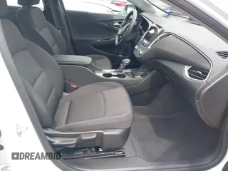 2025 Chevrolet Malibu LT with VIN 1G1ZD5ST5SF130350, listed as a IAAI auction lot 42140549 with 15,639 mi miles and . Bid and sale history available at DreamBid. Image 5.