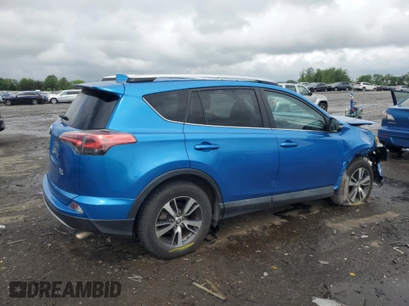 2016 Toyota RAV4 XLE z VIN 2T3RFREV8GW526994, wystawiony jako Copart lot #55227825 z przebiegiem 71 178 mil mil oraz Szkoda całkowita • Salvage title. Historia ofert i sprzedaży dostępna na DreamBid. Obrazek 3.