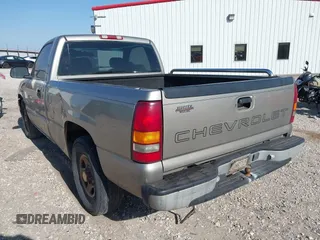 1999 Chevrolet Silverado 1500 with VIN 1GCEC14W3XZ208204, listed as a IAAI auction lot 41867402 with 316,197 mi miles. Bid and sale history available at carsss.com. Image 3.