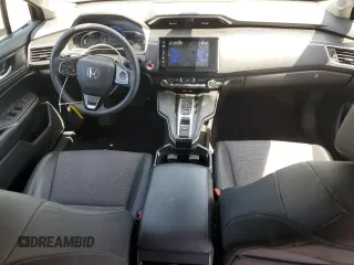 2019 Honda Clarity Plug-In Hybrid with VIN JHMZC5F10KC002651, listed as a Copart auction lot 68852964 with 80,762 mi miles and Salvage Title. Bid and sale history available at carsss.com. Image 8.