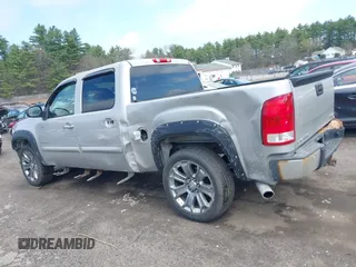 2008 GMC Sierra Denali z VIN 2GTEK638X81159807, wystawiony jako IAAI lot #42075788 z przebiegiem 143 393 mil mil oraz . Historia ofert i sprzedaży dostępna na DreamBid. Obrazek 14.