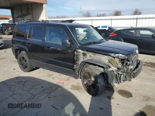 2015 Jeep Patriot Altitude z VIN 1C4NJRBB4FD317433, wystawiony jako Copart lot #50703555 z przebiegiem 109 650 mil mil oraz Nie do naprawy • Non repairable. Historia ofert i sprzedaży dostępna na DreamBid. Obrazek 4.