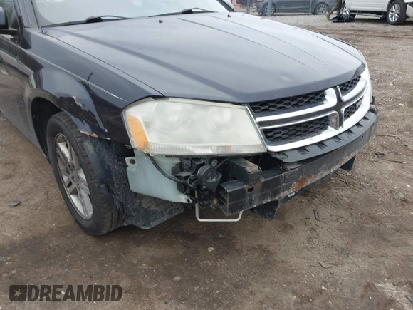 2012 Dodge Avenger SXT z VIN 1C3CDZCB7CN161508, wystawiony jako IAAI lot #41689295 z przebiegiem 184 436 mil mil oraz . Historia ofert i sprzedaży dostępna na DreamBid. Obrazek 13.