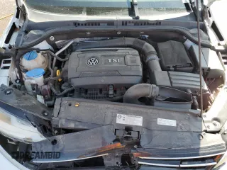 2017 Volkswagen Jetta SEL z VIN 3VWL17AJXHM282017, wystawiony jako Copart lot #52349335 z przebiegiem 107 933 mil mil oraz Szkoda całkowita • Salvage title. Historia ofert i sprzedaży dostępna na DreamBid. Obrazek 11.