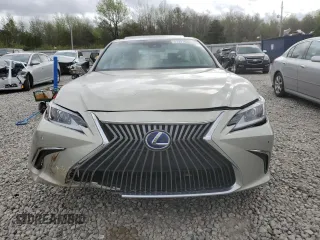 2021 Lexus ES with VIN 58ADA1C13MU003051, listed as a Copart auction lot 51397645 with 28,293 mi miles and Salvage Title. Bid and sale history available at carsss.com. Image 5.