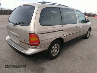 1998 Ford Windstar GL with VIN 2FMDA514XWBB03829, listed as a IAAI auction lot 41805989 with 225,969 mi miles and . Bid and sale history available at carsss.com. Image 4.