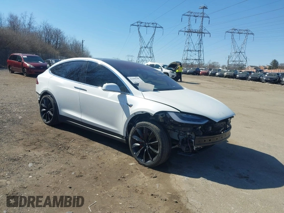 2018 Tesla Model X 75D with VIN 5YJXCAE45JF103828, listed as a IAAI auction lot 41698708 with 118,699 mi miles and . Bid and sale history available at carsss.com. Image 1.