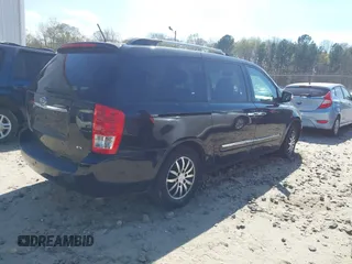 2011 Kia Sedona EX with VIN KNDMH4C76B6398261, listed as a IAAI auction lot 41894696 with 180,297 mi miles. Bid and sale history available at carsss.com. Image 4.