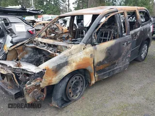 2017 Dodge Grand Caravan SE Plus z VIN 2C4RDGBG4HR647372, wystawiony jako IAAI lot #40679801 z przebiegiem Nie podano mil oraz . Historia ofert i sprzedaży dostępna na DreamBid. Obrazek 2.