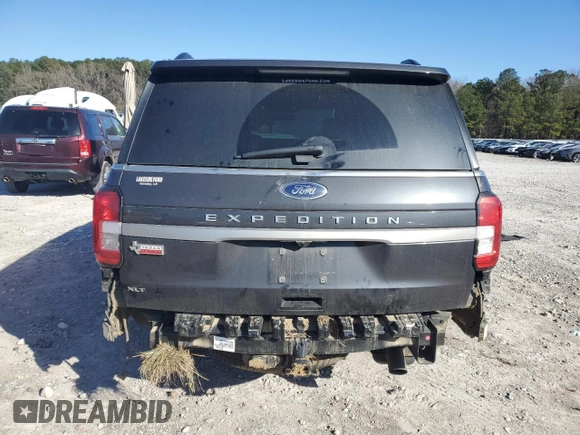 2023 Ford Expedition XLT with VIN 1FMJU1H82PEA61870, listed as a Copart auction lot 87523845 with 44,044 mi miles and Salvage Title. Bid and sale history available at carsss.com. Image 6.