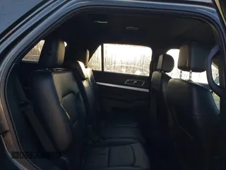 2016 Ford Explorer XLT with VIN 1FM5K8D81GGB38383, listed as a IAAI auction lot 41208566 with 42,752 mi miles and . Bid and sale history available at carsss.com. Image 8.