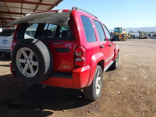2005 Jeep Liberty Limited with VIN 1J8GK58K45W520114, listed as a IAAI auction lot 41302208 with 132,439 mi miles and . Bid and sale history available at DreamBid. Image 4.