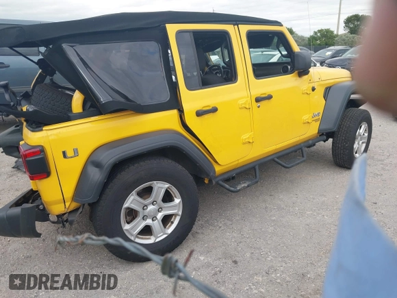 2020 Jeep Wrangler Unlimited Sport Altitude с VIN 1C4HJXDG8LW215899, выставлен на аукционе IAAI как лот 40909335 с пробегом 41 356 миль миль и . История ставок и продаж доступна на DreamBid. Изображение 4.