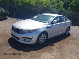 2014 Kia Optima LX with VIN 5XXGM4A72EG339998, listed as a IAAI auction lot 42132720 with 186,989 mi miles. Bid and sale history available at carsss.com. Image 2.