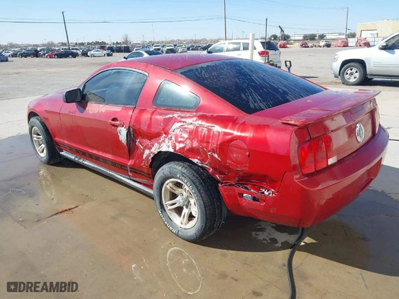 2008 Ford Mustang Deluxe with VIN 1ZVHT80N385130015, listed as a IAAI auction lot 41780793 with 119,873 mi miles. Bid and sale history available at carsss.com. Image 3.